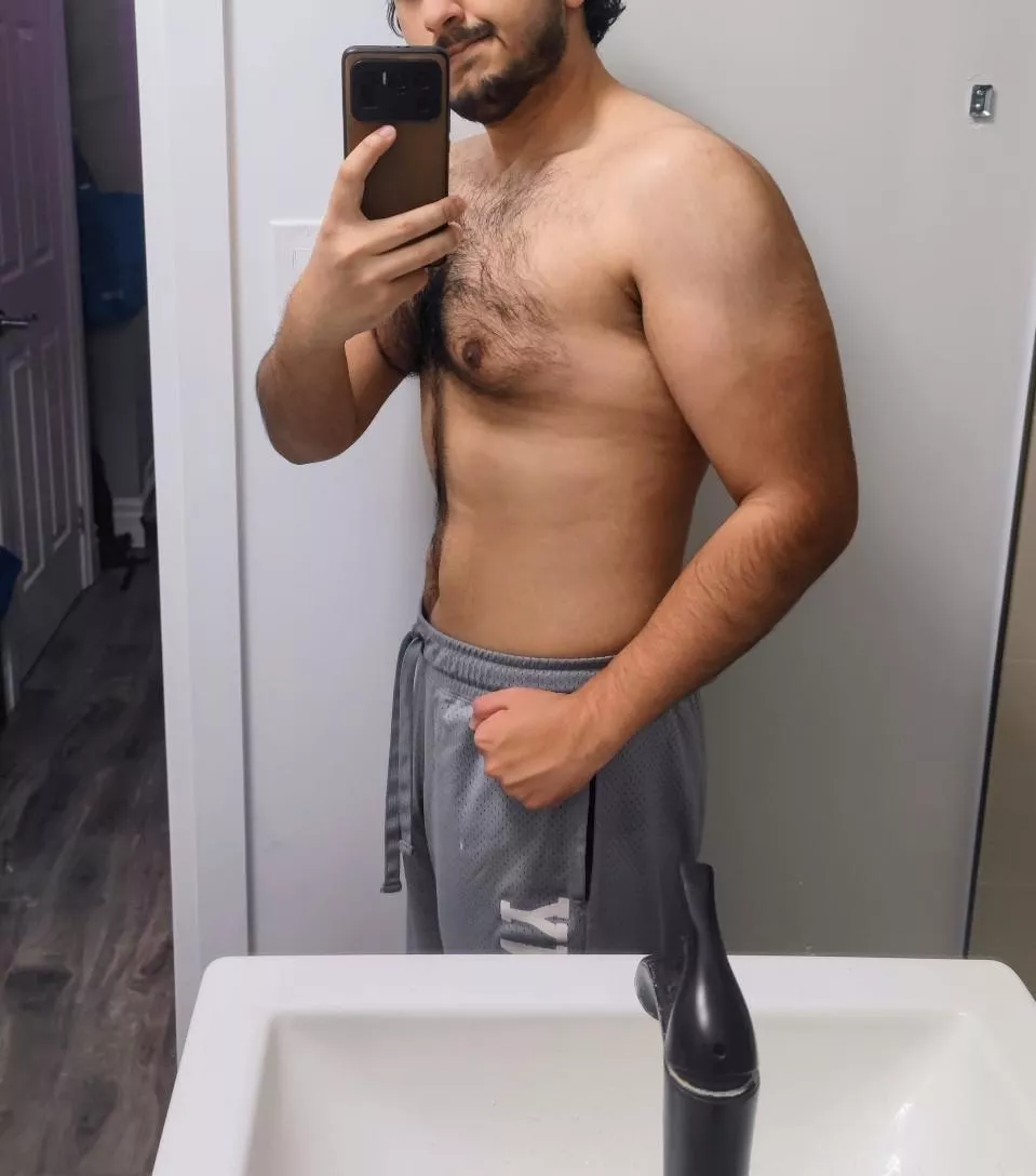 Another day, another workout selfie 🙃