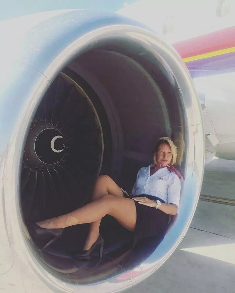 Another engine babe