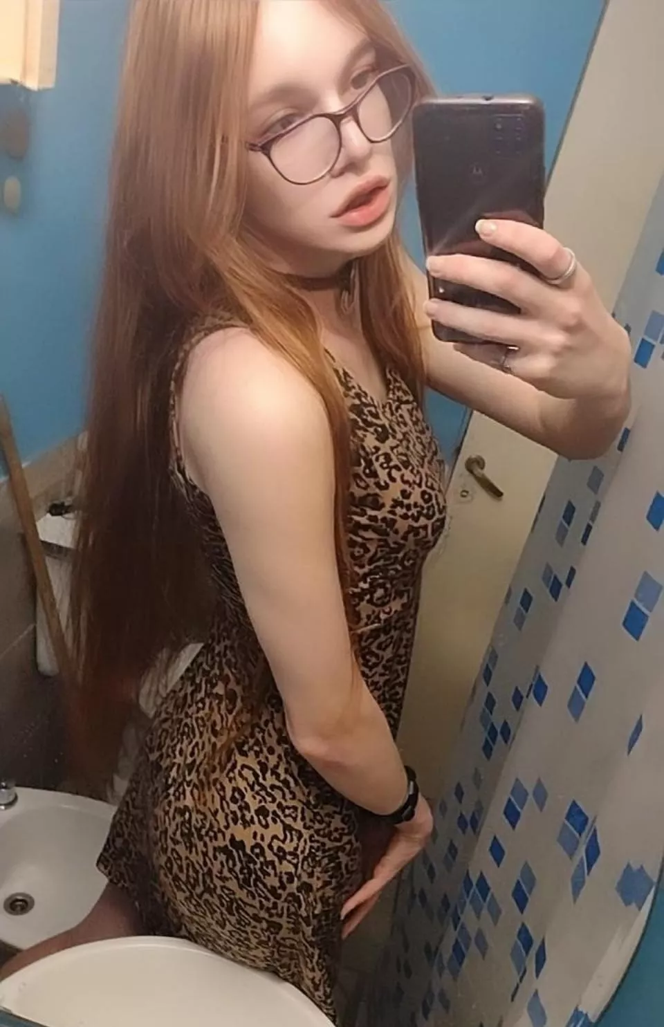 Another one with this cute dress :3