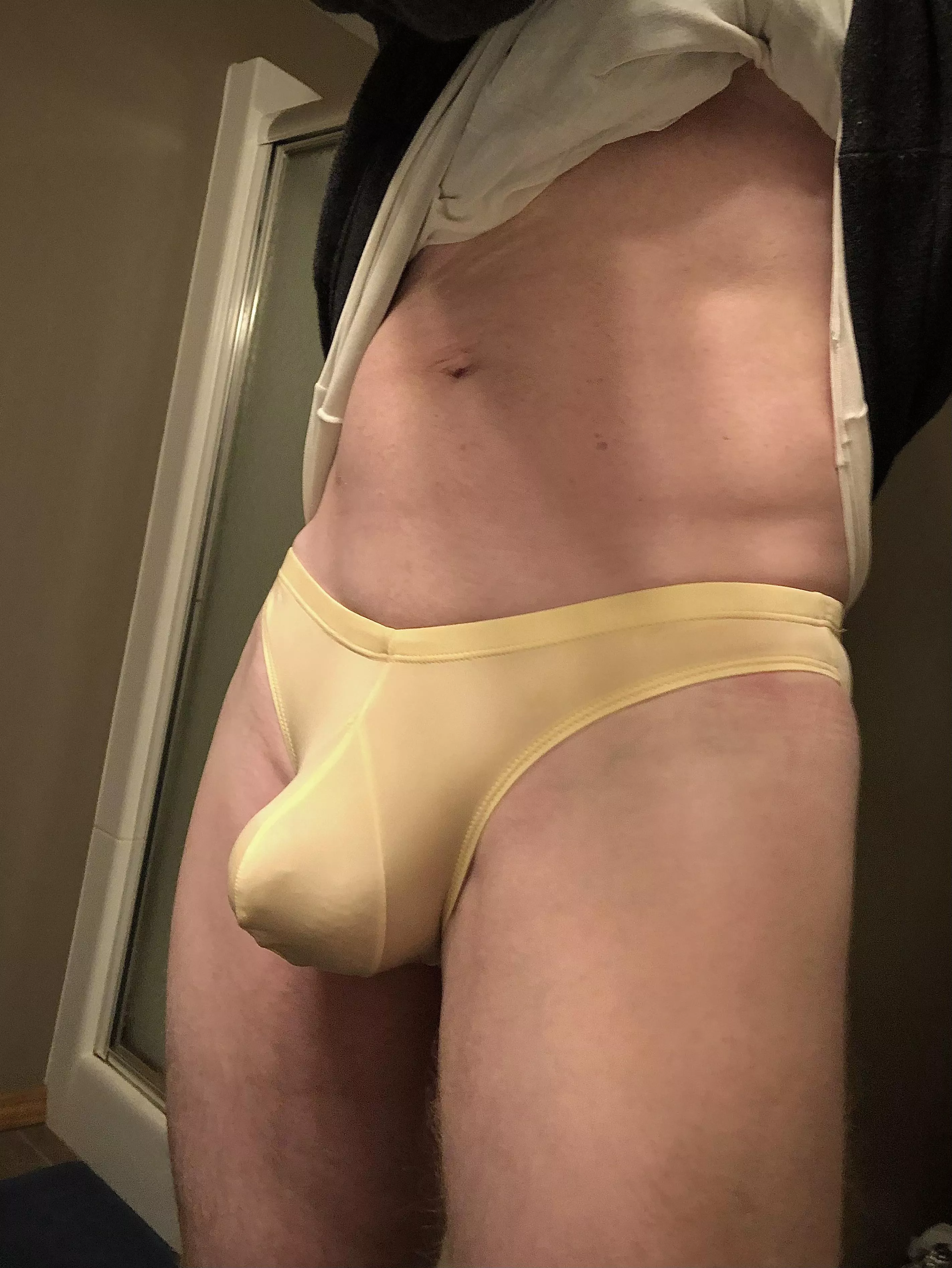 Another sexy pair found on Amazon.