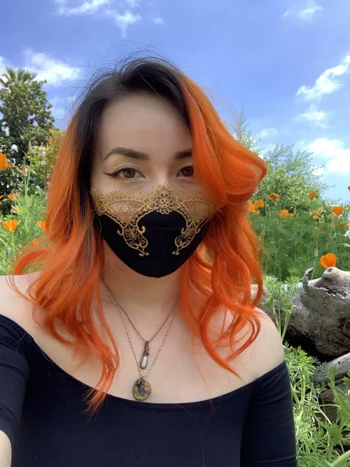 anxiously waiting for spring so I can match with the poppies again