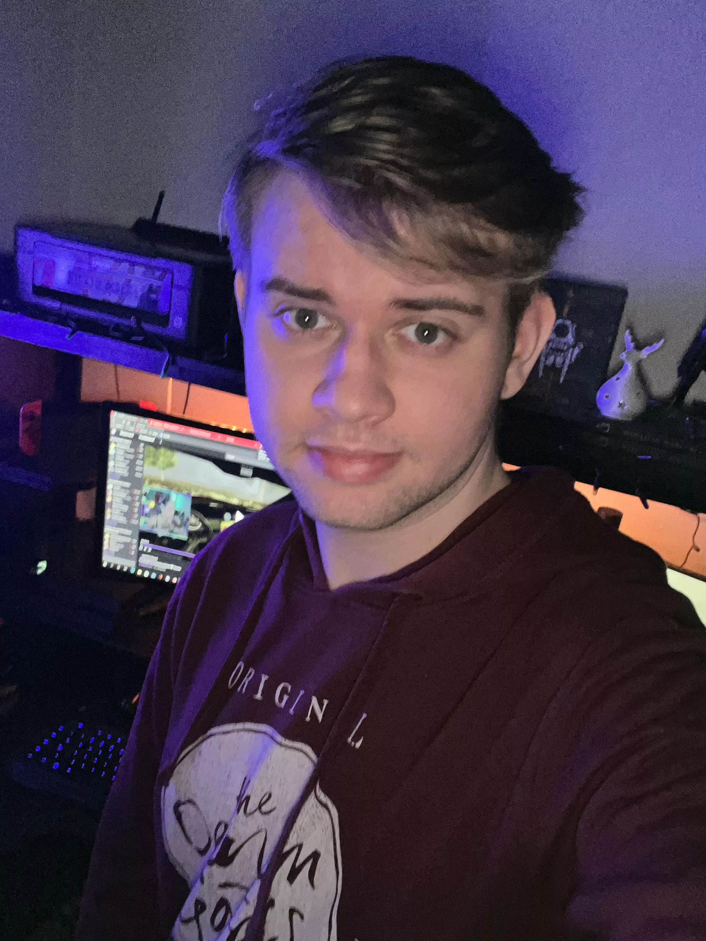 Any Genshin gaymers here?😛