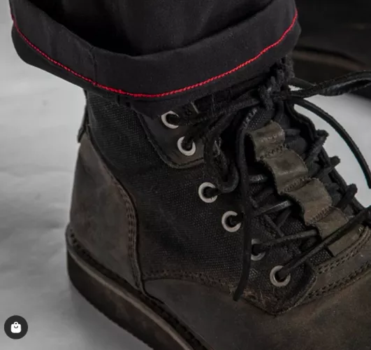 Any ID on these boots?