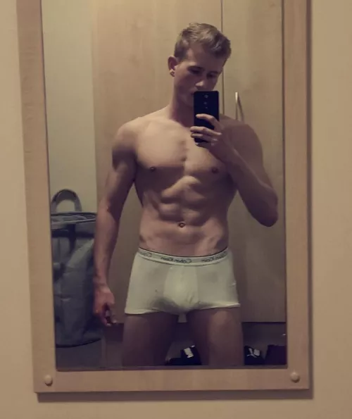 Any ladies into college guys?
