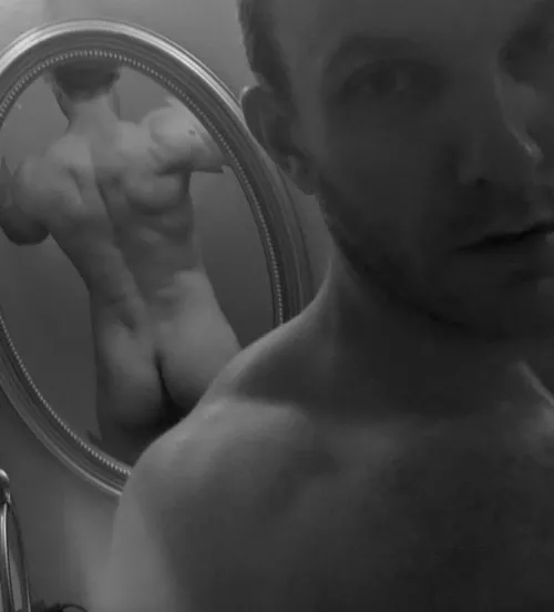 Any ladies who appreciate a man's backside?