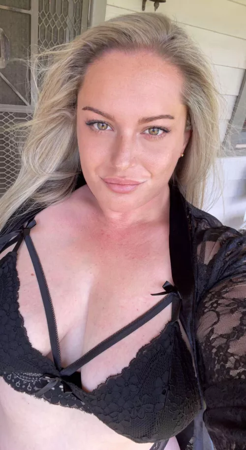 Any lingerie lovers here? 🥰