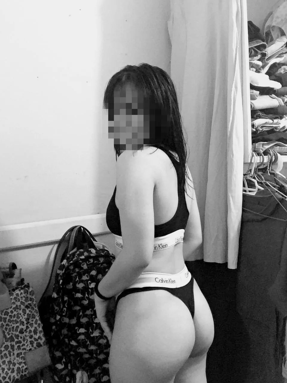 Any love for petite type? [f]