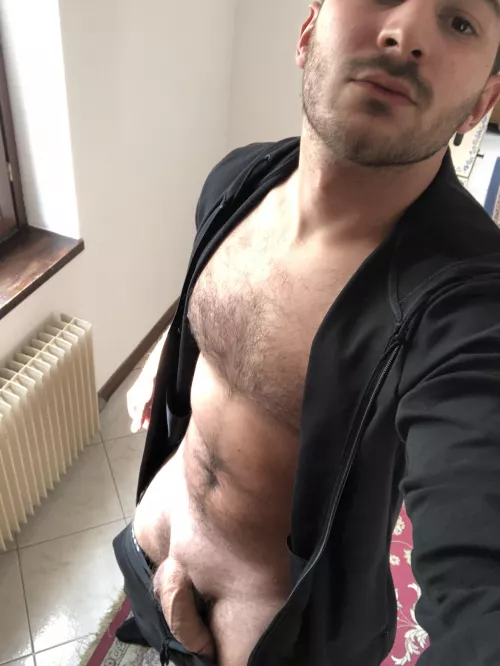 Any lovers of italian cock?!