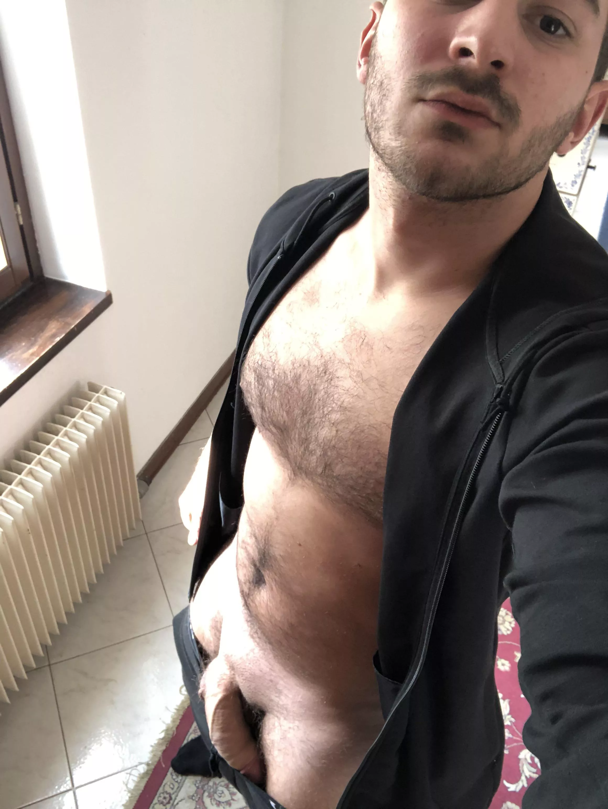 Any lovers of italian cock?!