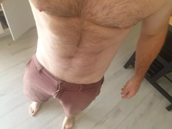 Any older guys want to keep me [35] company dms open