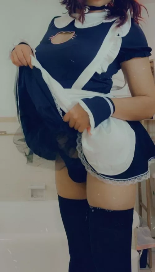 Any one need a maid for the new year with a little extra 😉