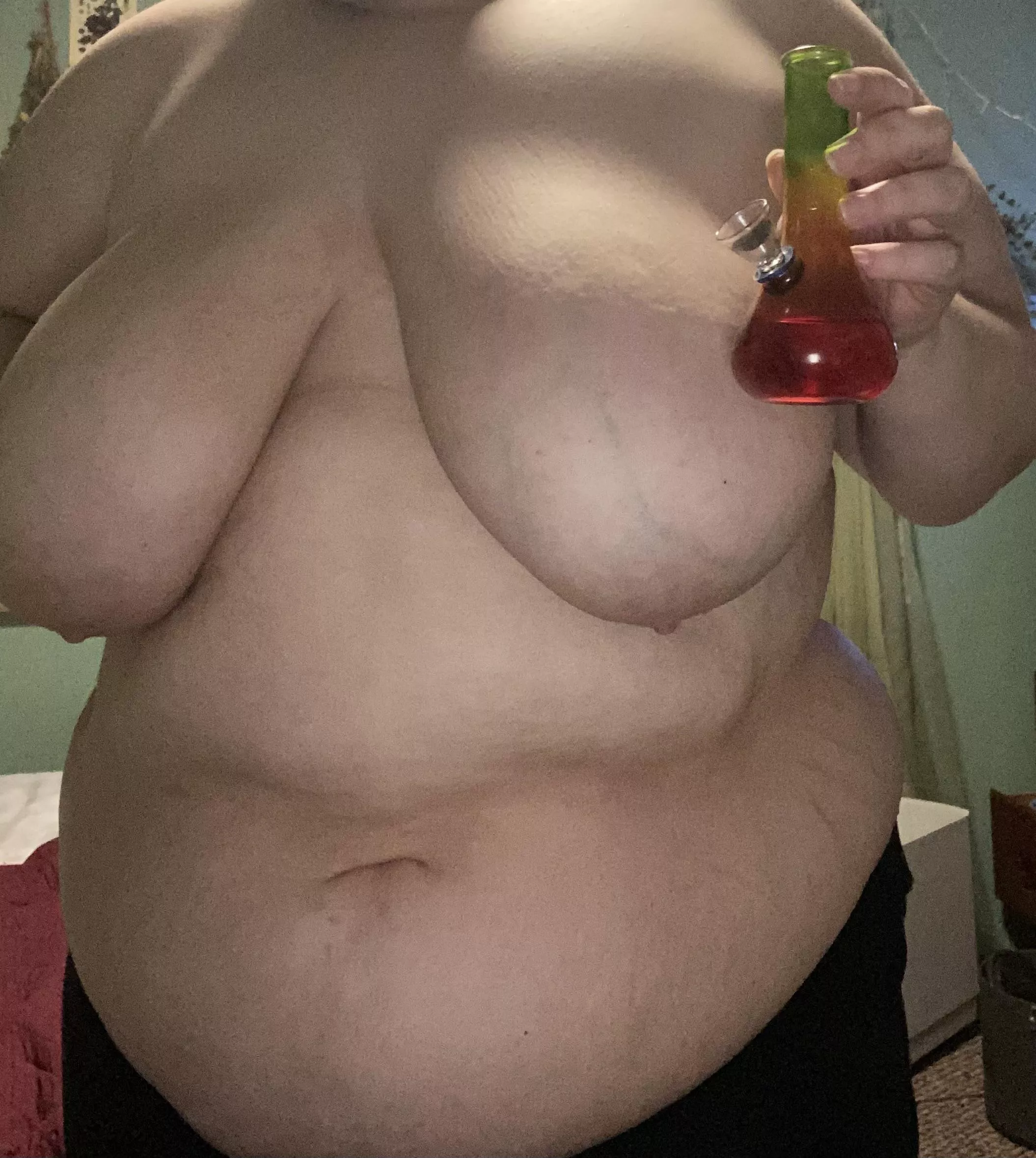 Any other stoners on here? I’m pretty new at this 420 thing but I’m loving it. Makes orgasms so much more intense 🤤 Any other stoners on here? I’m pretty new at this 420 thing but I’m loving it. Makes orgasms so much more intense 🤤