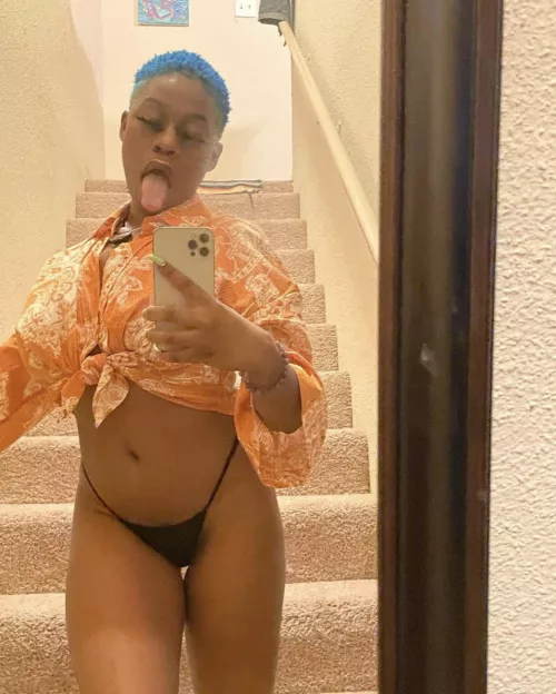 Any room for an Ebony milf ?