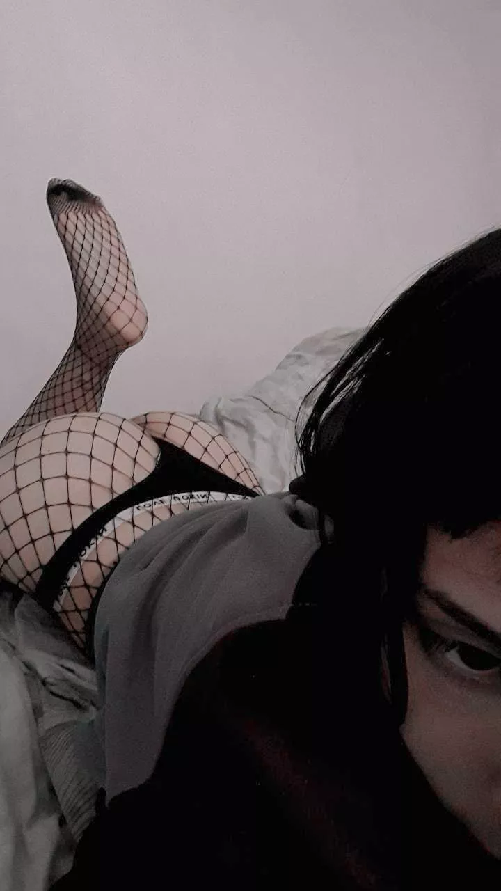 Any thoughts that cross your mind when you see me? 👀