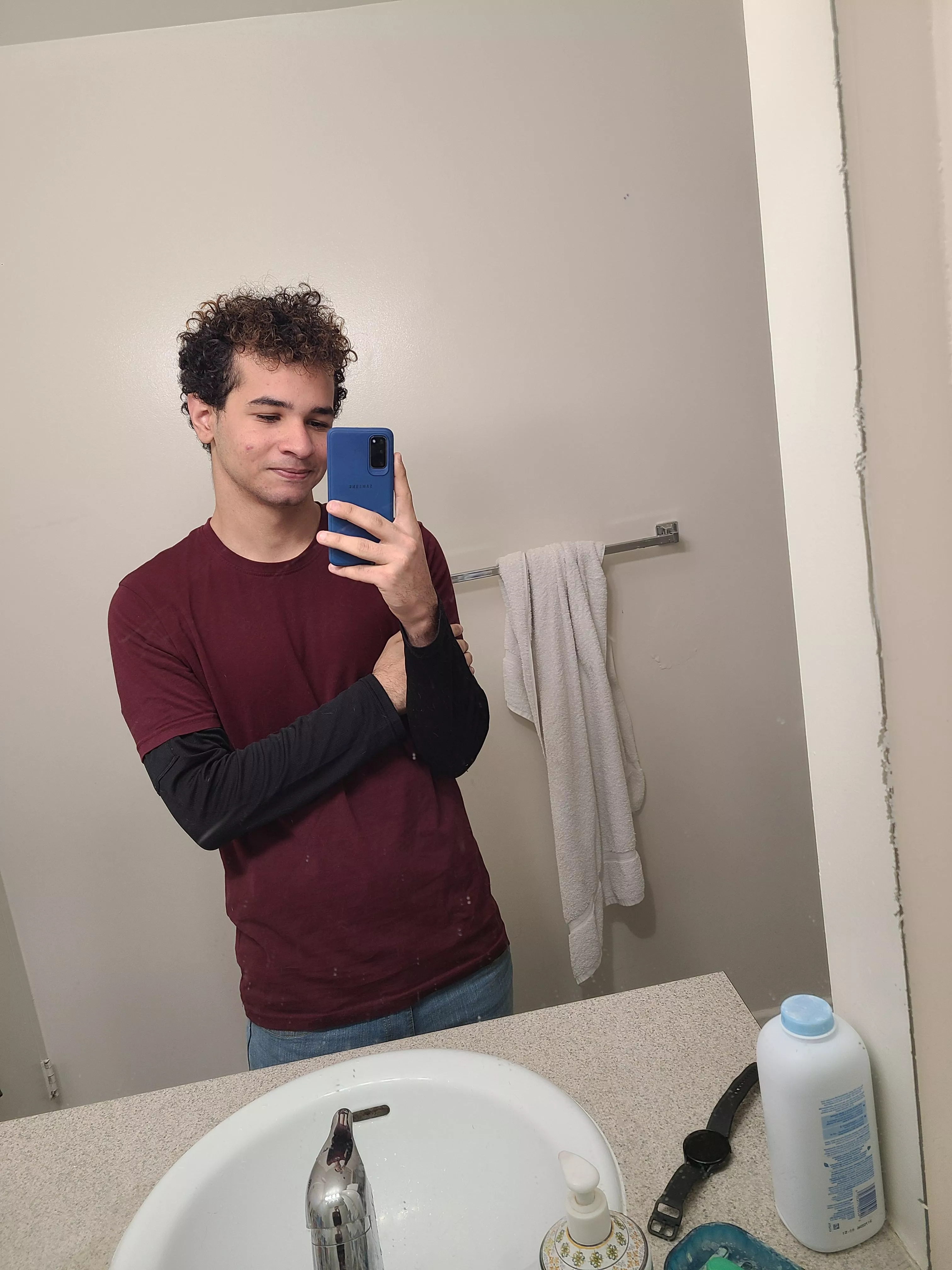 Any valorant players?