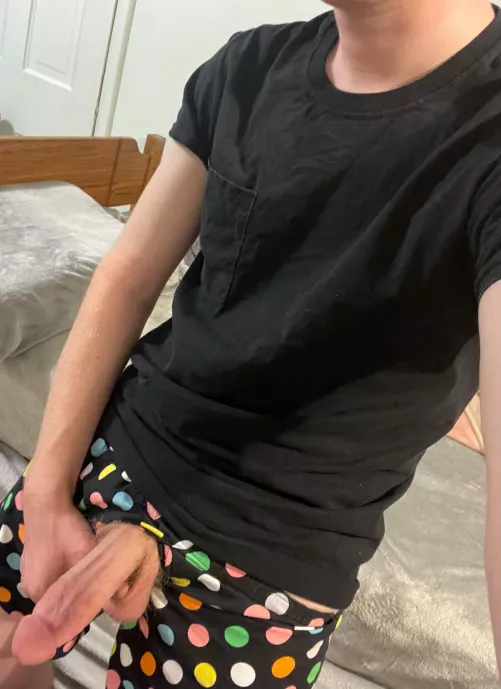 any volunteers wanna get my cock wet?