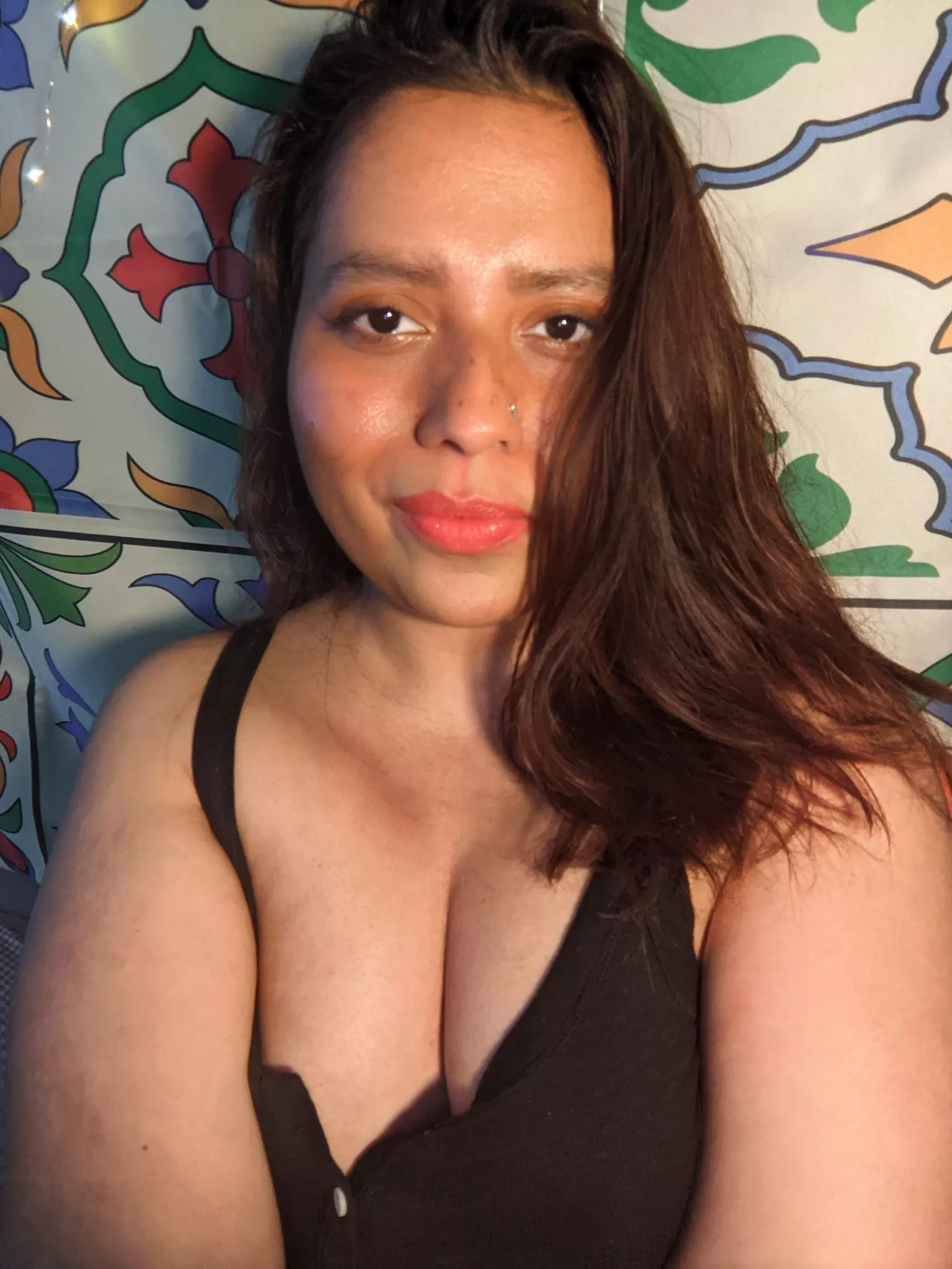 Any volunteers who will help me take my tank top off? ;)