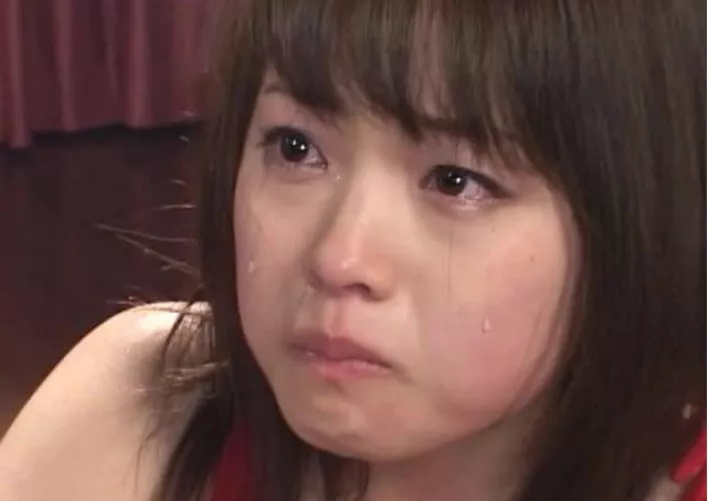 Any1 know code or her name?