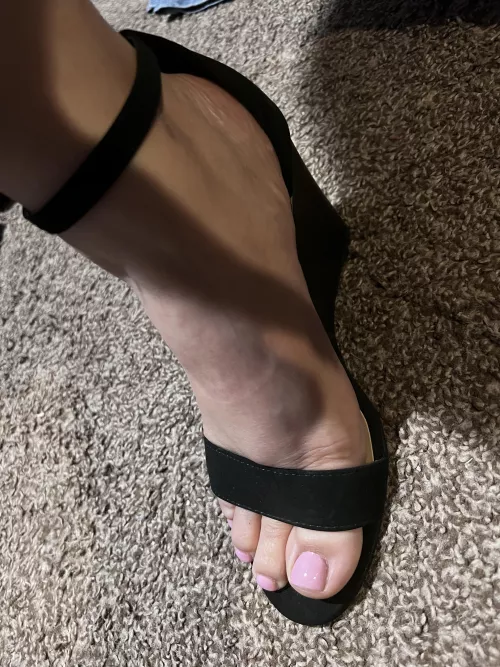 Anybody like heels :)
