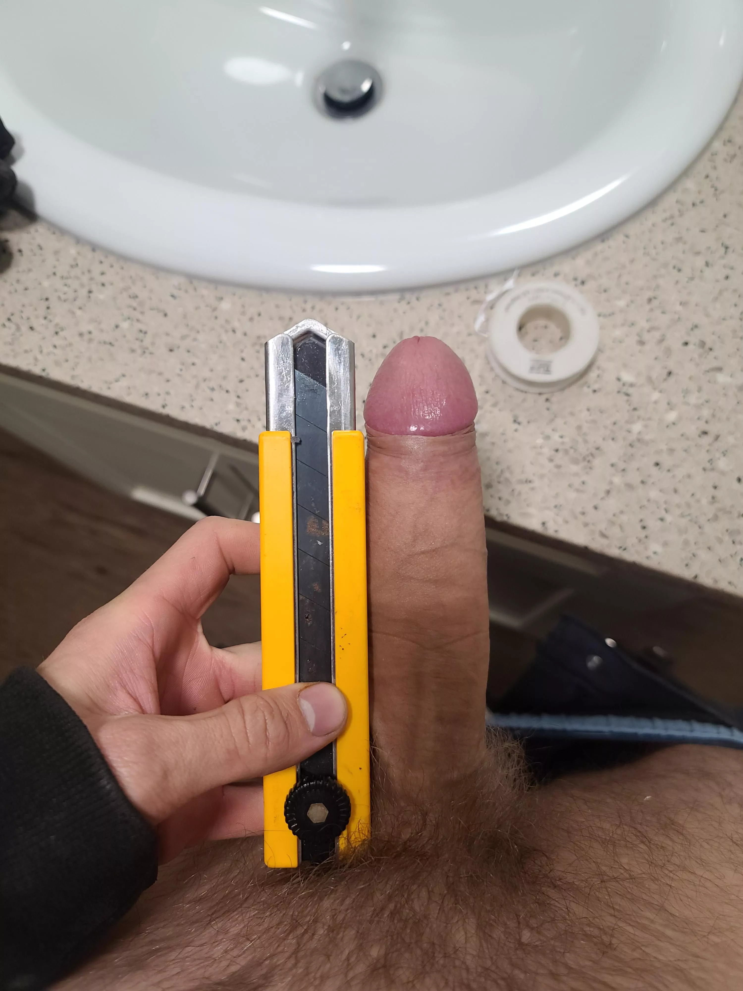Anybody up for comparing on here? Would love to be outsized! Pm me Anybody up for comparing on here? Would love to be outsized! Pm me