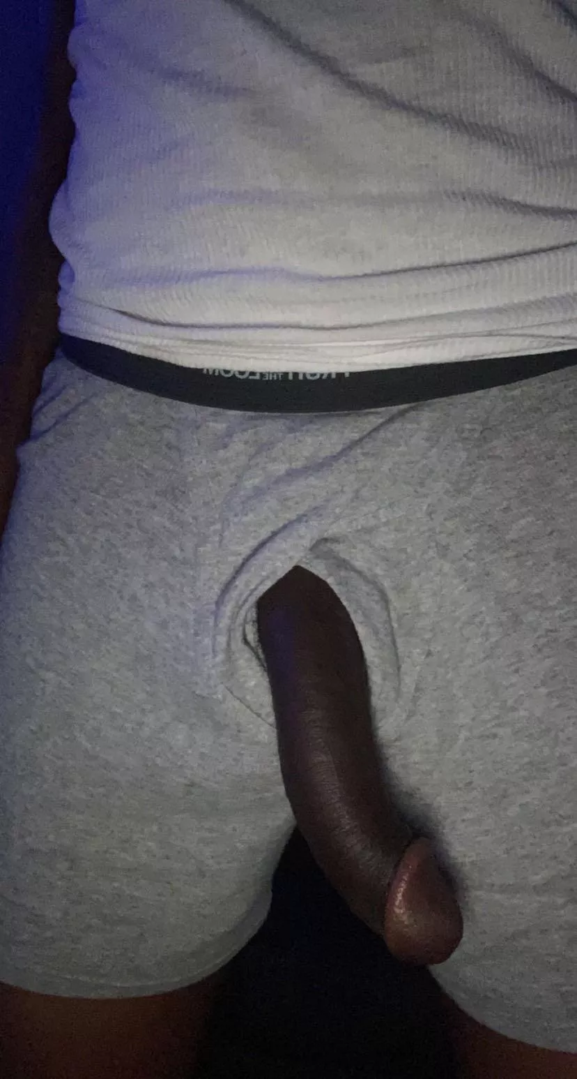 anybody wanna taste ? 🤎