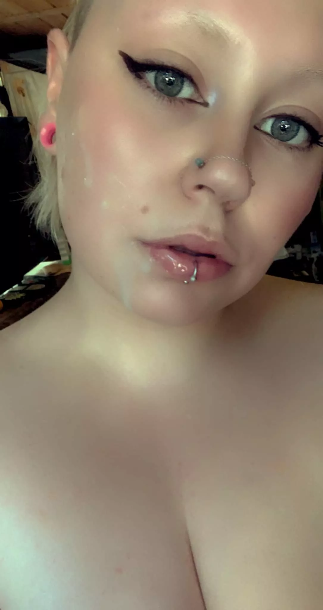 Anybody welcome to contribute to my face