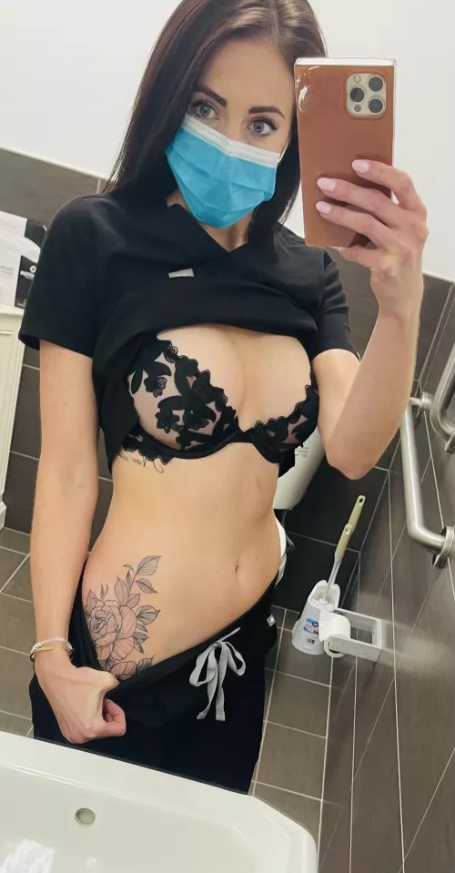 Anyone available to give me a massage tonight?