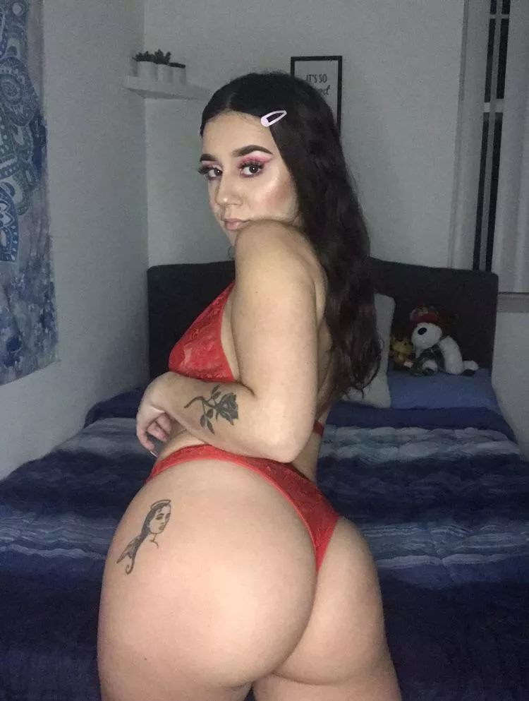 Anyone else horny this morning? 🥰