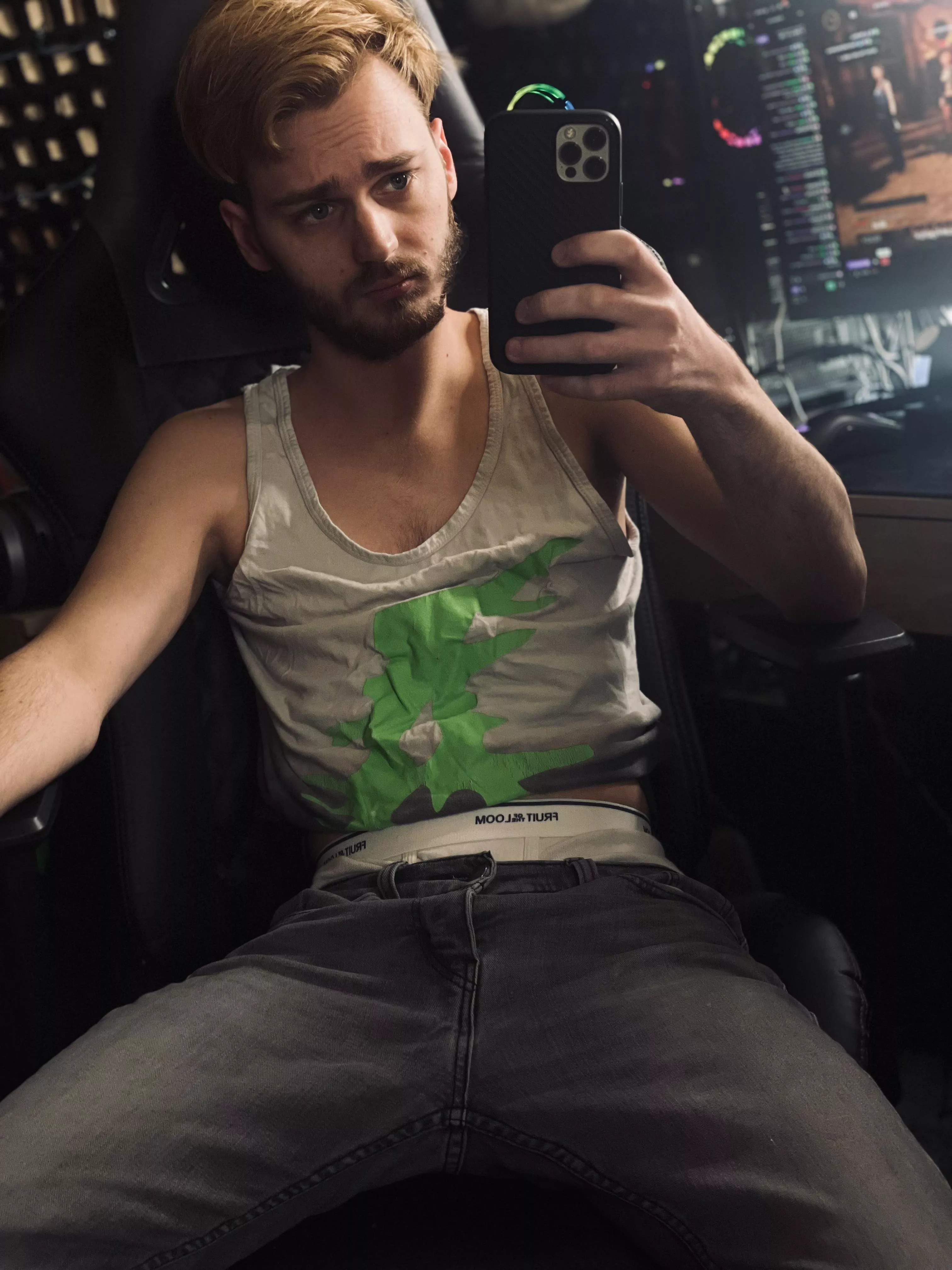 Anyone else love it when they catch another persons waistband hanging out…