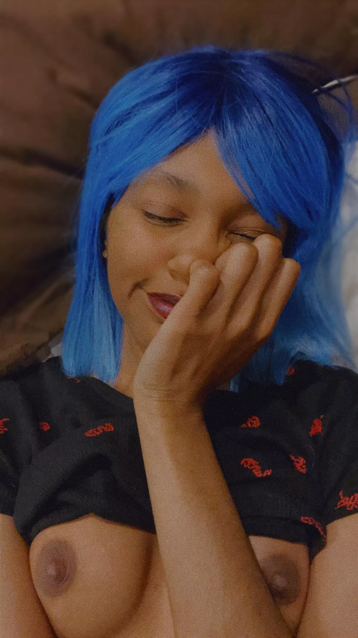 anyone else super sleepy but also horny af?