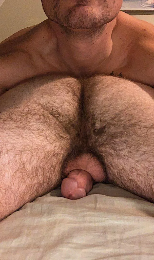 Anyone else wanna lay with us? Anyone else wanna lay with us?