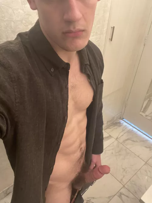 Anyone in NYC tryna have some fun ;)