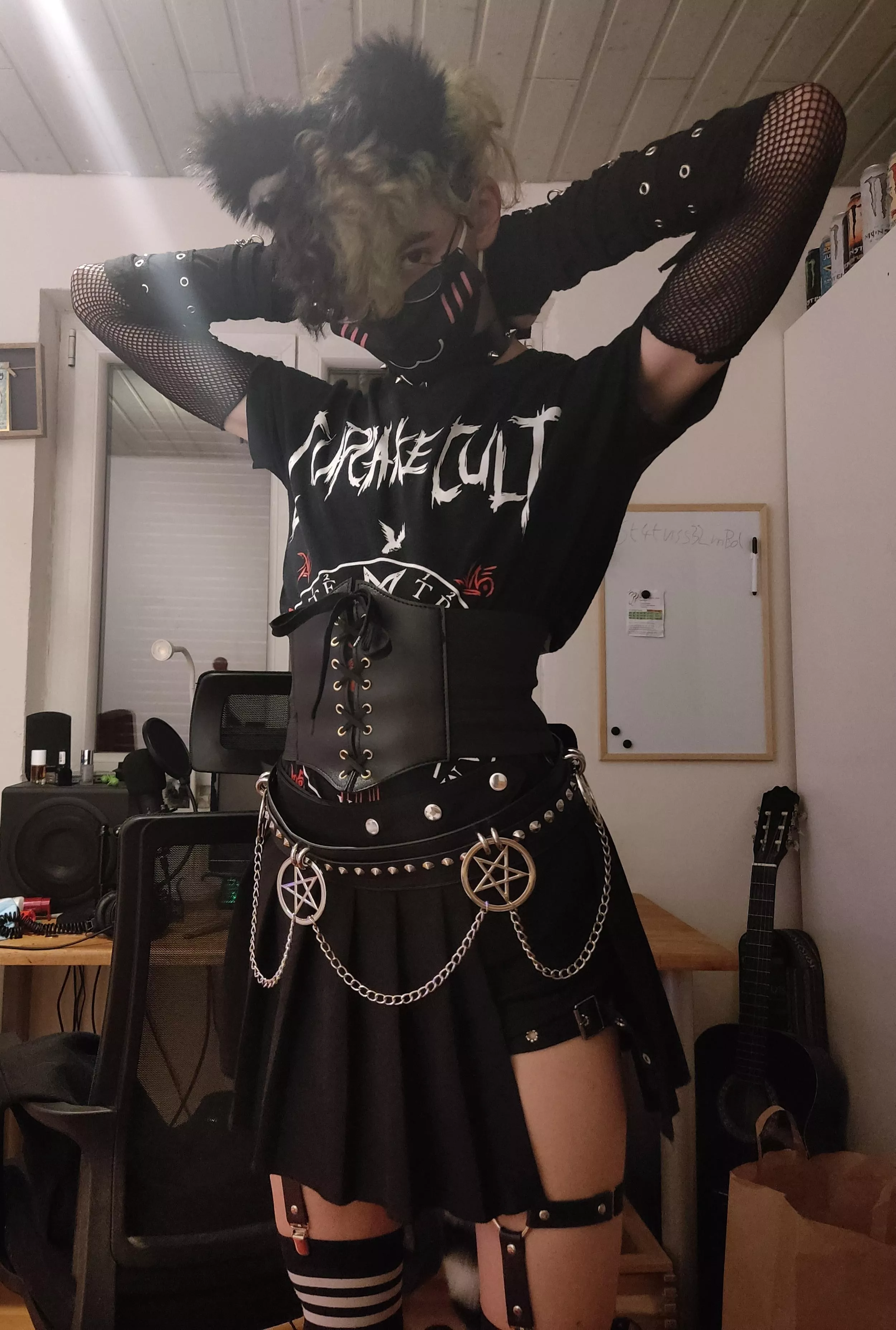 Anyone into goth (cat)femboys?