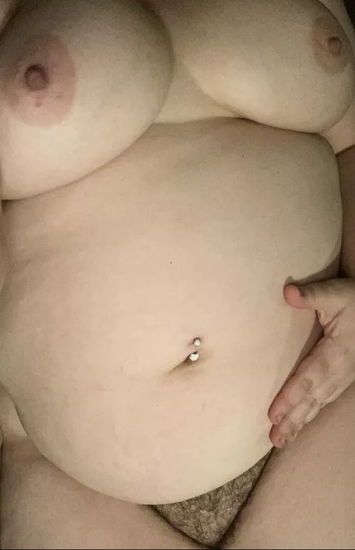Anyone like boobs and bush?