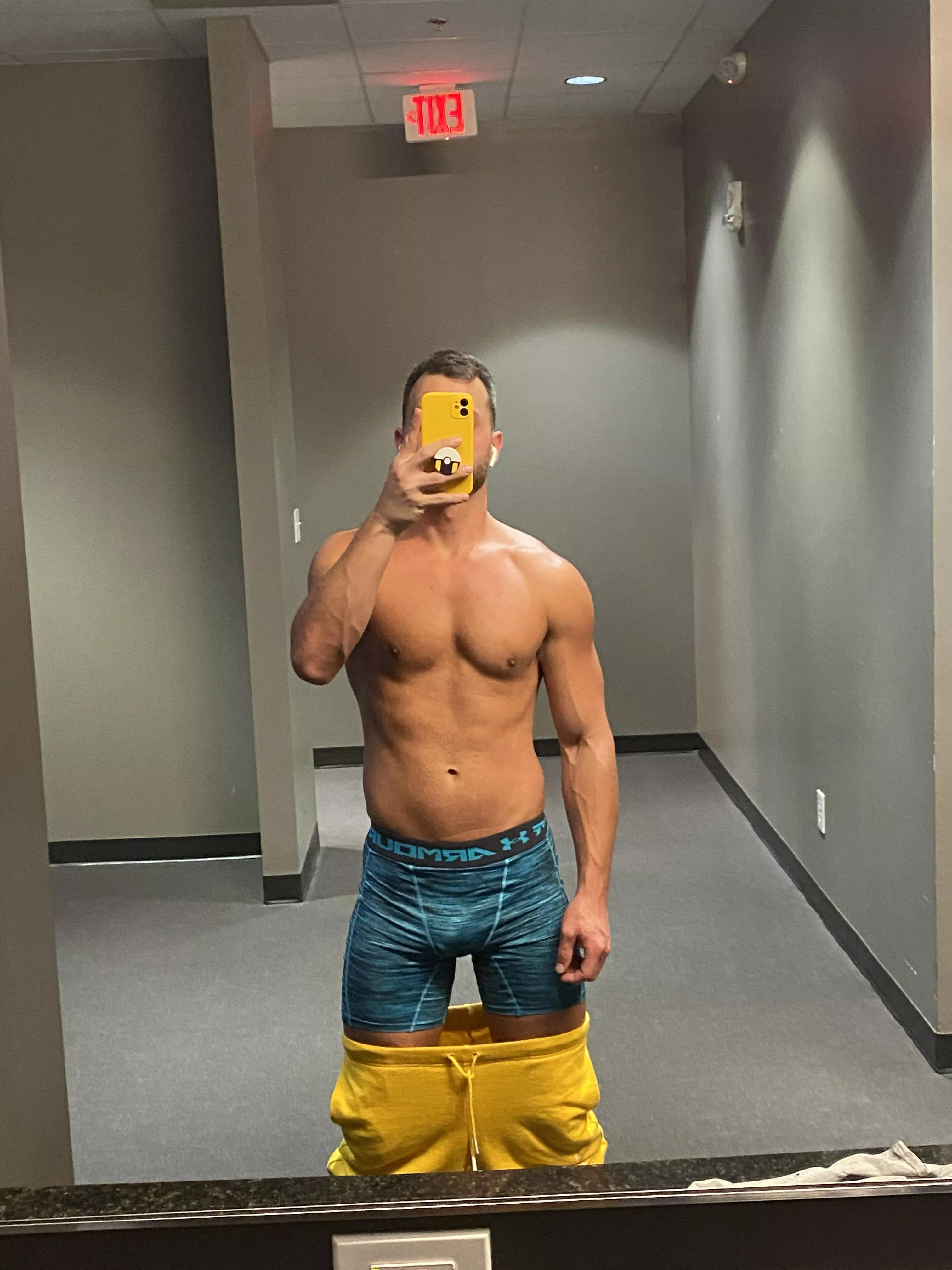 Anyone like compression shorts for the gym? Let me know your favorite gym underwear in the comments! Anyone like compression shorts for the gym? Let me know your favorite gym underwear in the comments!
