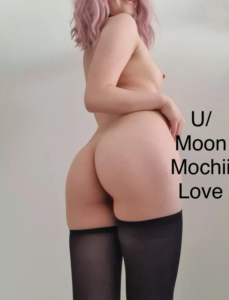 anyone like South Koreans here? uwu (OC)