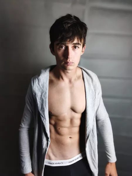 Anyone like twinks?😊😛