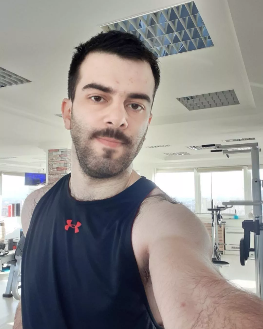 Anyone likes early morning workouts?😊