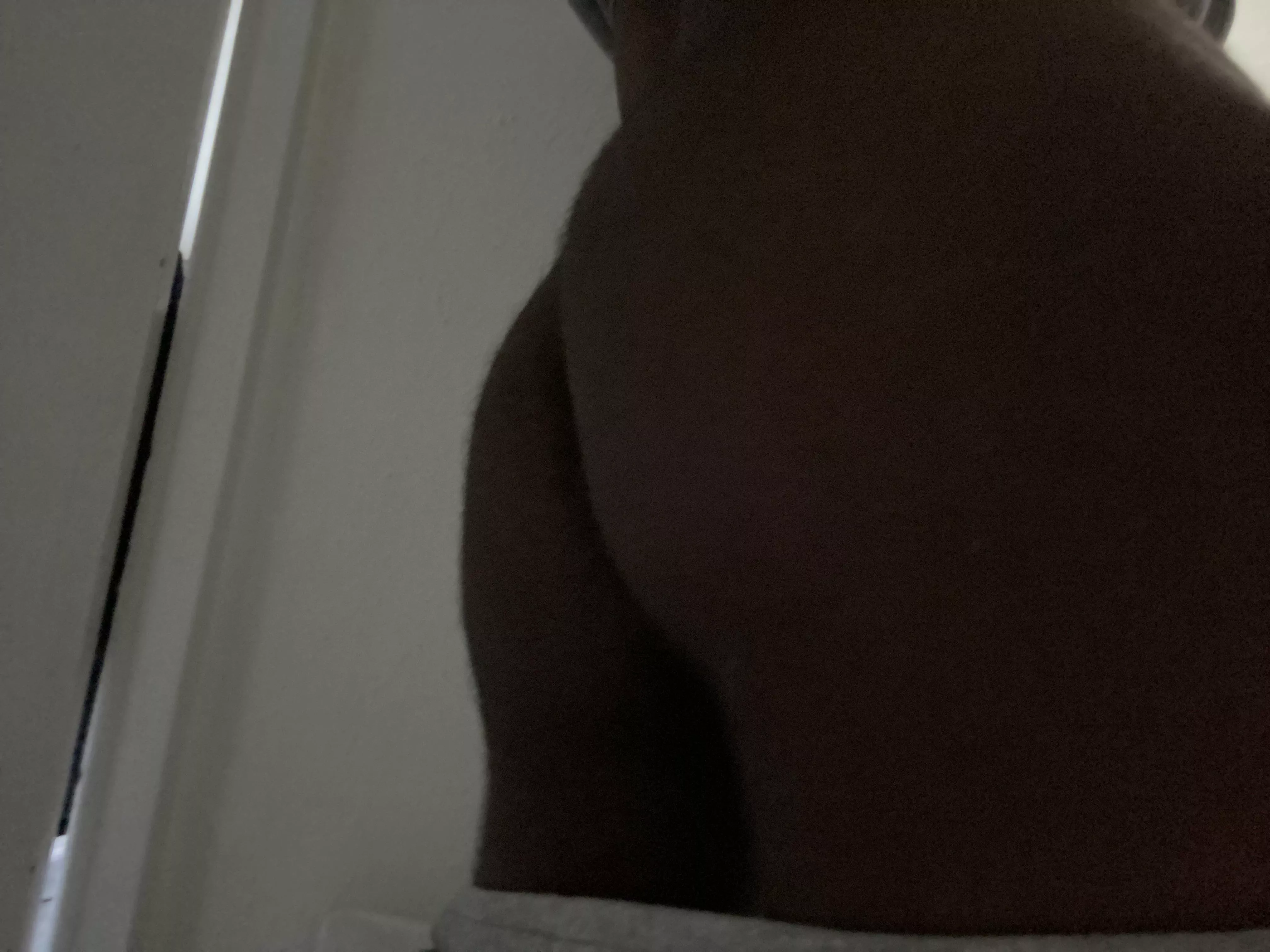 Anyone need a black bottom to fuck?