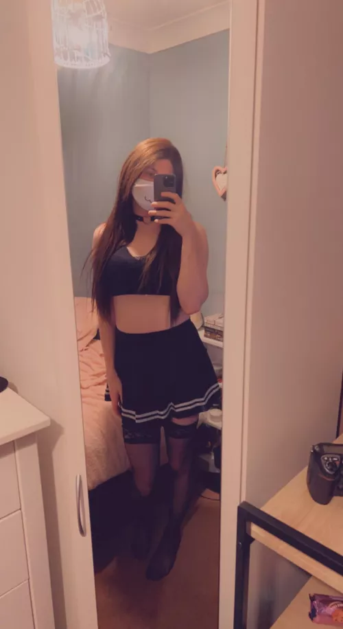 Anyone need a sissy slut 👀😜