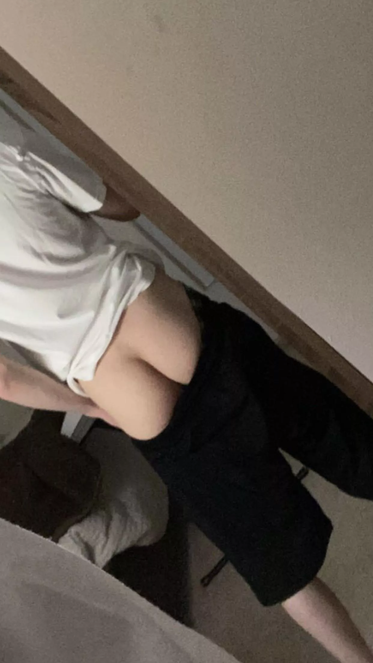 Anyone need a twink bottom???