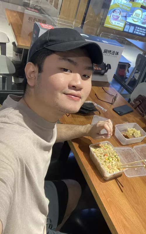 Anyone on PS? Just wanna make friends cuz I don’t have any 😅😂 user: ign_keiron