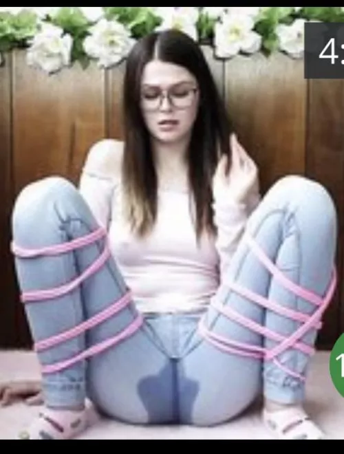 Anyone recognize this woman? Would love to find more of her vids