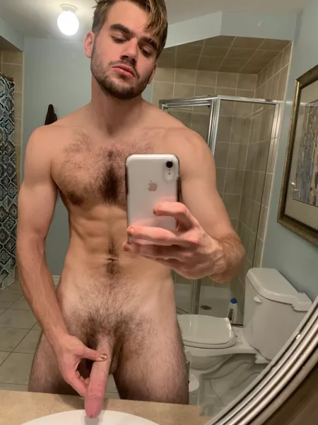 Anyone wanna come shower w a hairy 6’4 guy?
