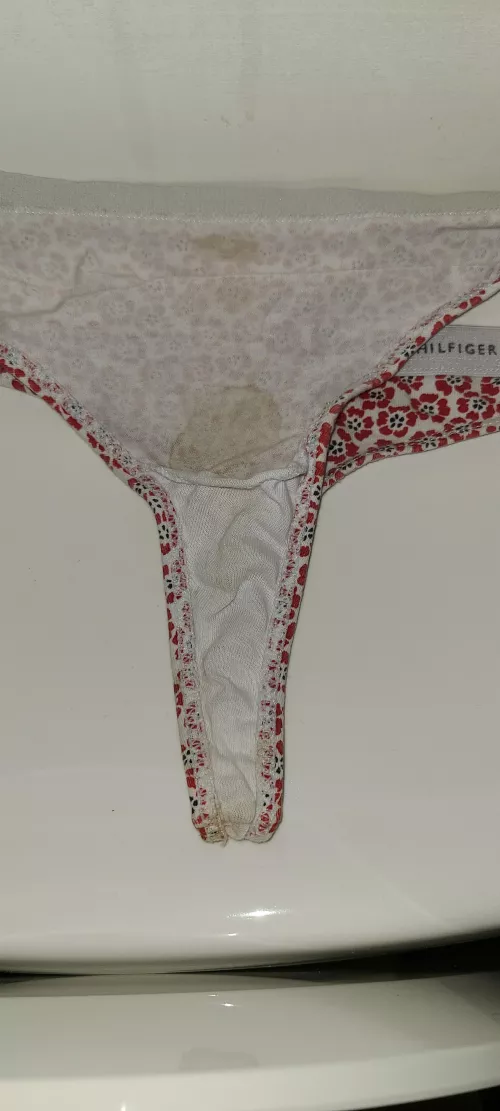 Anyone wanna mail each other panties?