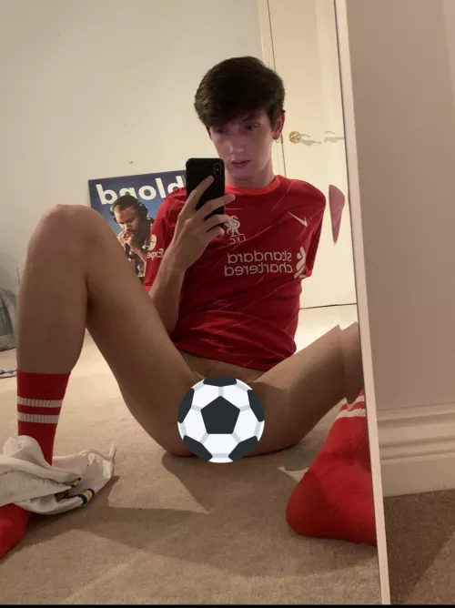 Anyone wanna rail a football player?