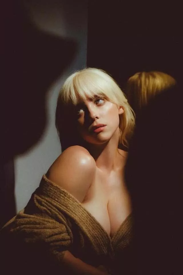 Anyone wanna rp as Billie for me? ;)