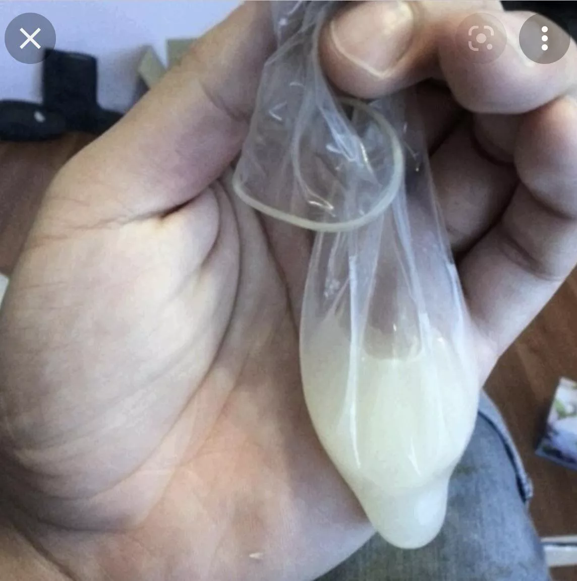Anyone wanna swap condoms? Not my content for demonstration purposes 😉 Anyone wanna swap condoms? Not my content for demonstration purposes 😉