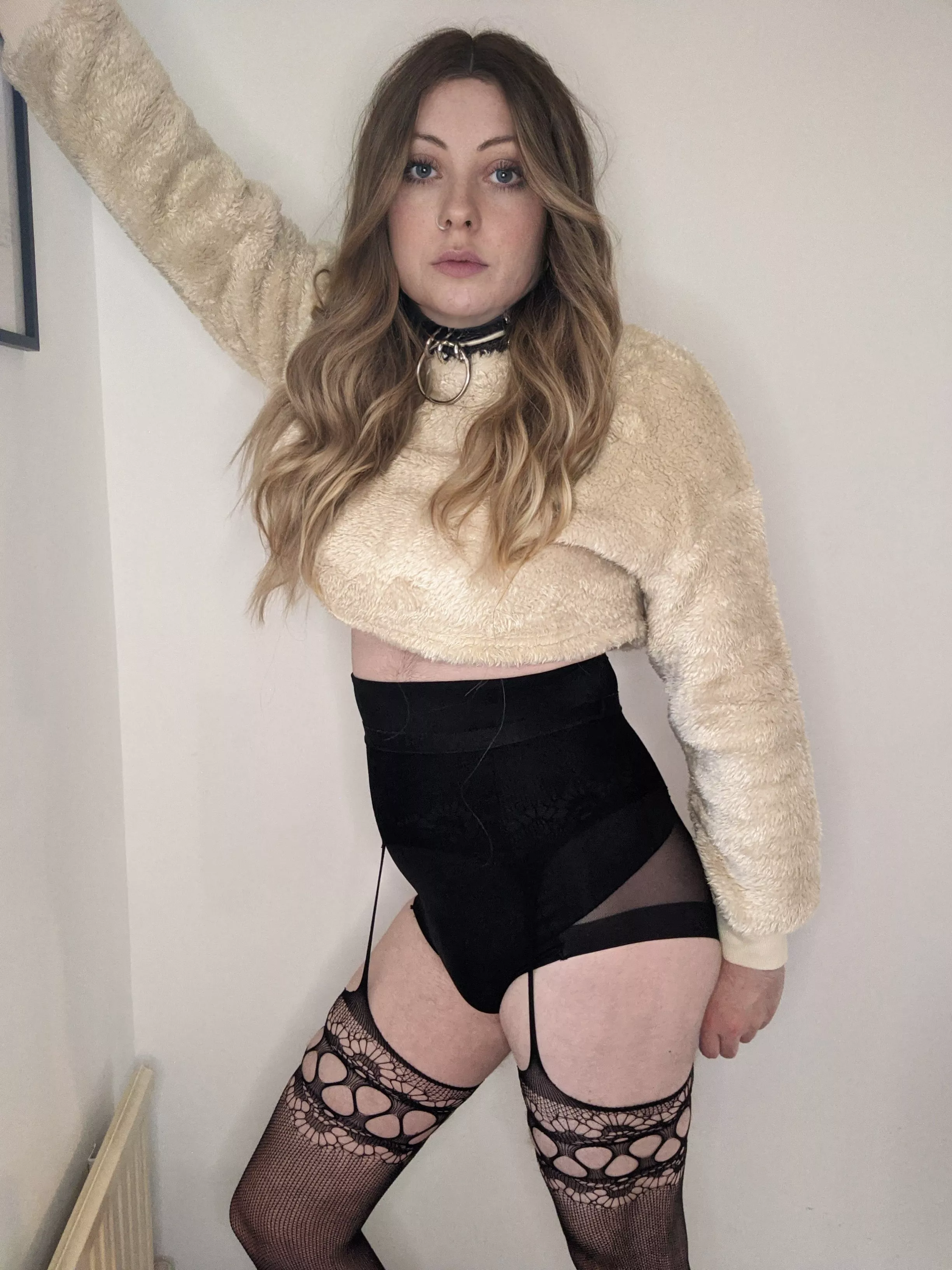 Anyone wanna wrap me up? 💋