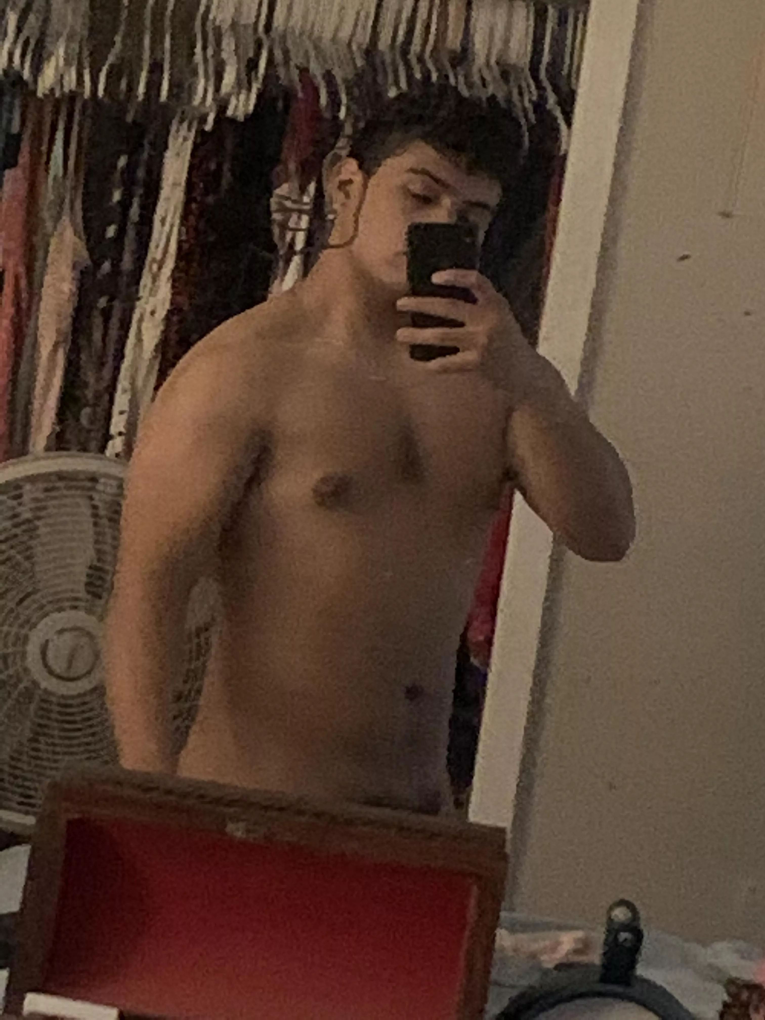 Anyone want me ? 🤩